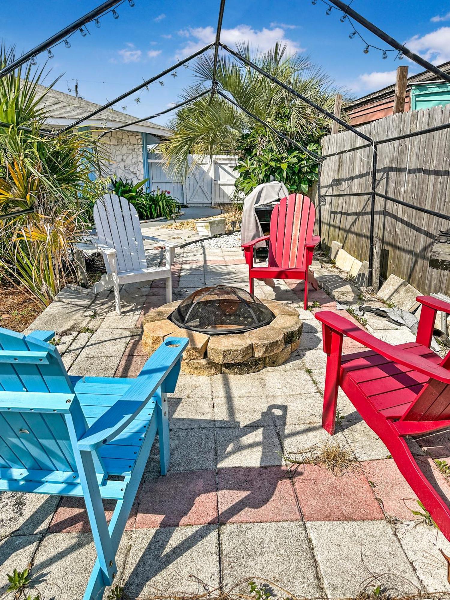 Peaceful Lydia Hide-O-Way - Unwind Near Beach, Breakfast, Spa & Go-Karts! Panama City Beach Kültér fotó